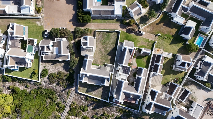 5 Bedroom Property for Sale in Struisbaai Western Cape